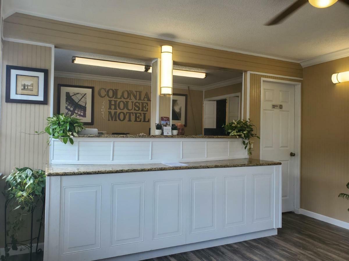 Colonial House Motel 비둘기 포지 외부 사진
